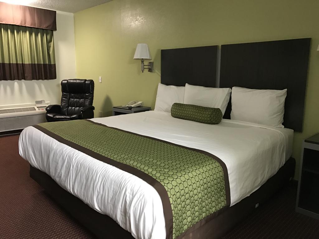 Southern Inn Minden Εξωτερικό φωτογραφία